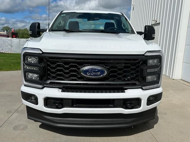 2025 Ford Super Duty F-350® XL