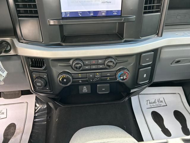 2025 Ford Super Duty F-350® XL